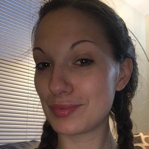 Meet your Posher, Destiny